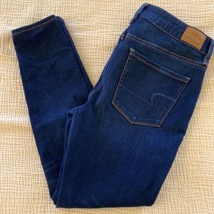 American Eagle “The Dream Jean” Skinny Jeans- dark/indigo wash